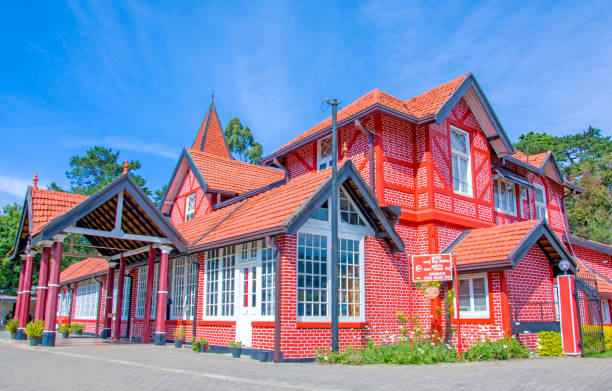 Post office building In Nuwara Eliya, Sri Lanka Nuwara Eliya post office building was built in the style of old British bungalow house nuwara eliya stock pictures, royalty-free photos & images