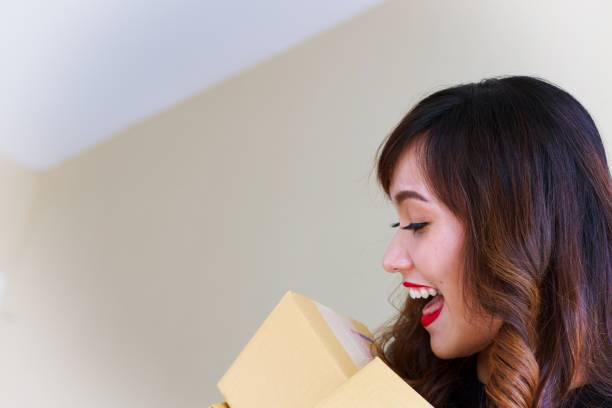 istock Happy self employed woman is  doing selling on line business 855281326