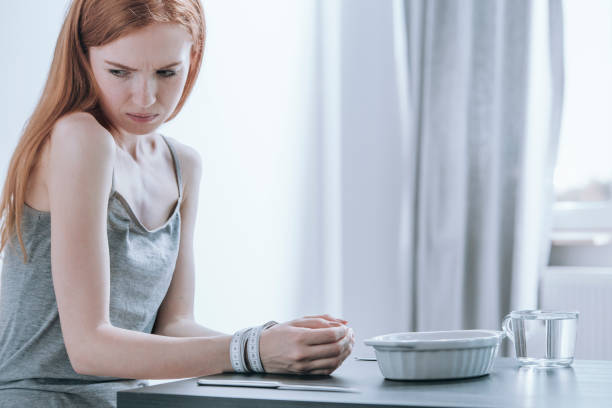 istock Teenager with weight complex 855397150