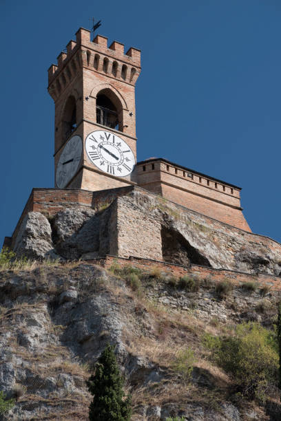 brisighella (ravenna, itálie): věž - guglielmo marconi - stock snímky, obrázky a fotky