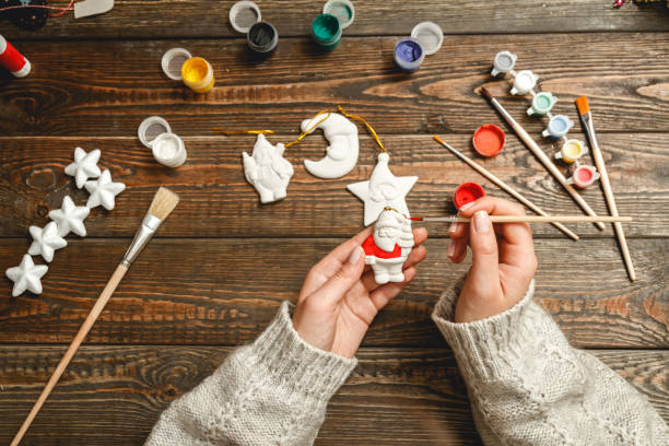 istock Woman create stylish christmas gifts 855492938