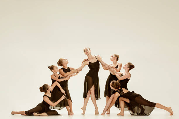 istock The group of modern ballet dancers 855500424
