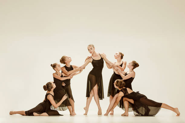 istock The group of modern ballet dancers 855500538