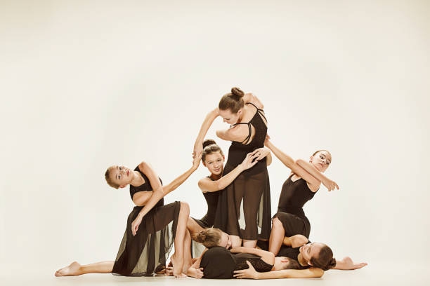 istock The group of modern ballet dancers 855500640