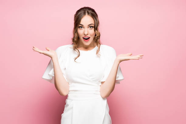istock Surprised happy beautiful woman looking sideways in excitement 855507846