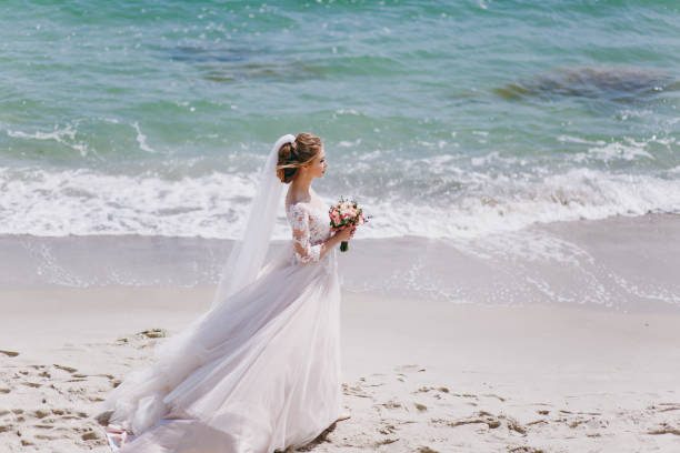 istock Portrait of a beautiful bride on wedding day 855543004