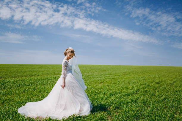 istock Portrait of a beautiful bride on wedding day 855543860
