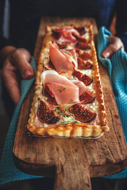 istock Tart with Figs, Serrano Ham and Cottage Cheese 855560516