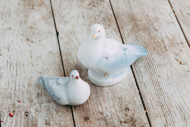 istock porcelain Souvenirs 855560834