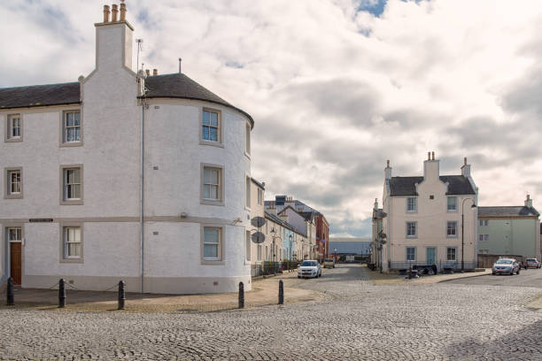 irvine-stadt und hafen ayrshire, schottland. - ayrshire stock-fotos und bilder