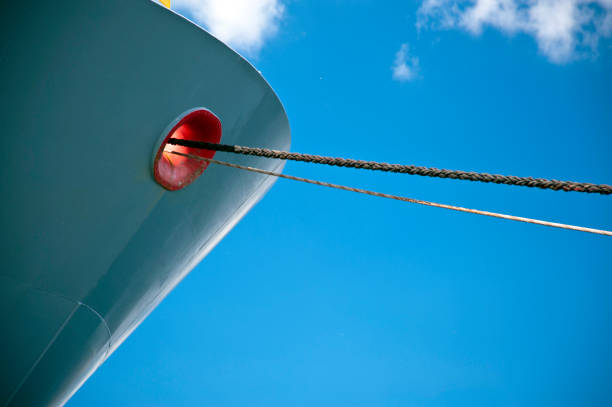 dettaglio marittimo - beach rope nautical vessel harbor foto e immagini stock