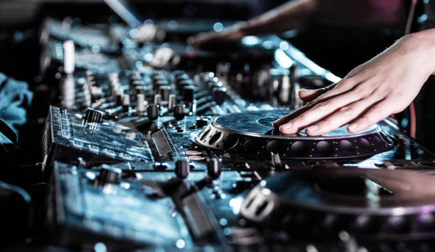 istock Disc jockey at the turntable 855625372