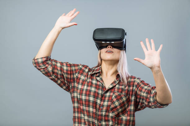 istock Pretty girl in virtual reality 855825530