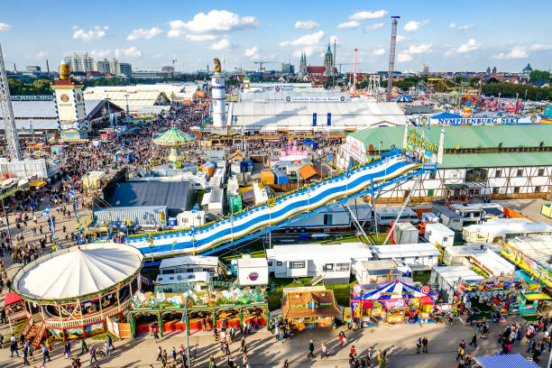 옥 토 버 페스트 2017-뮌헨-바바리아 - ferris wheel wheel oktoberfest carnival 뉴스 사진 이미지