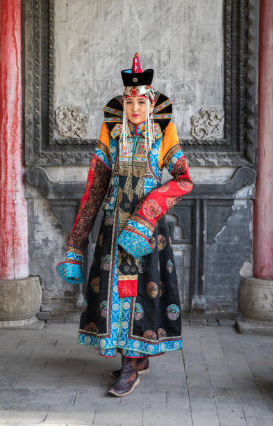 istock Mongolian woman in traditional outfit 856097424