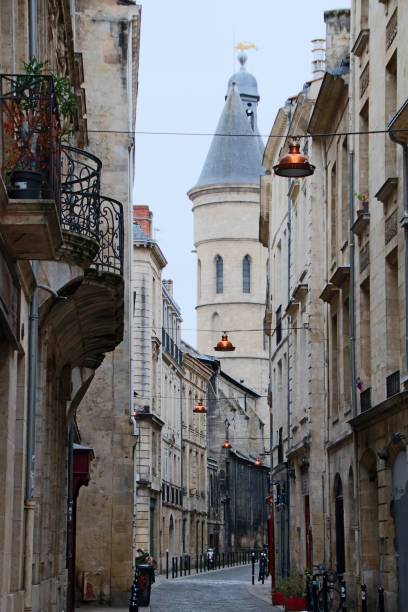 istock streets of Bordeaux 856126710