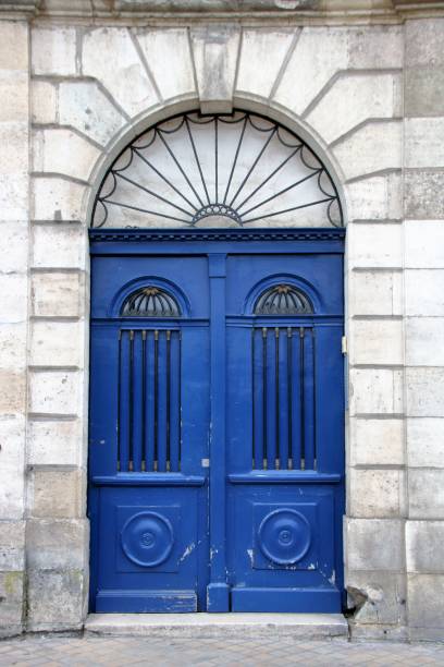 istock blue door of Bordeaux 856126984