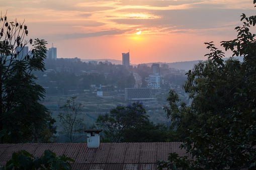 Puesta de sol, Kigali, Rwanda photo