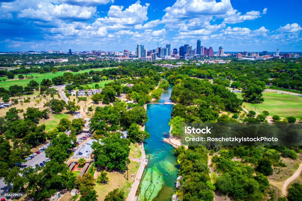 Barton Springs paradis dans la ville capitale de Austin Texas - Photo de Austin - Texas libre de droits