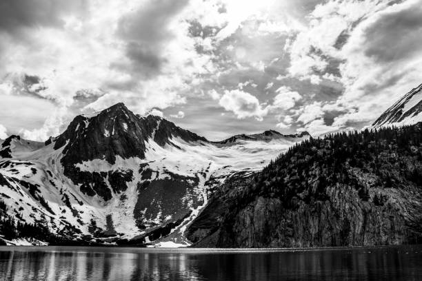 istock Epic Snowmass Mountainscape Hagerman's Peak High Glacier Wilderness Extremes 856230146