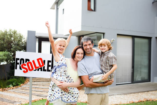 istock Family buying a house 856238104