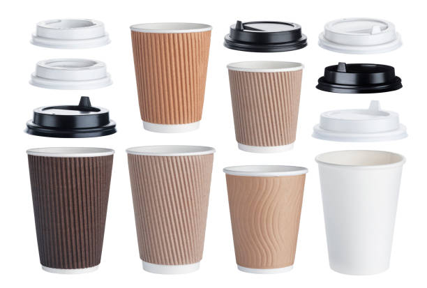 使い捨て紙のコーヒー カップは、白い背景で隔離。コレクション - lid ストックフォトと画像