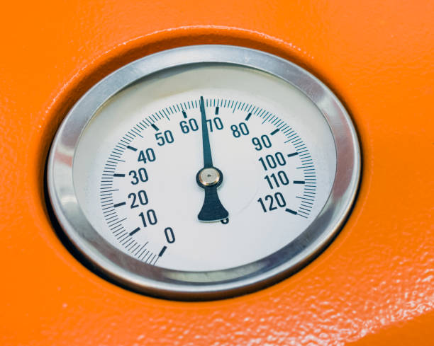 manometer. close-up. isolated on orange background - pressure gauge audio imagens e fotografias de stock