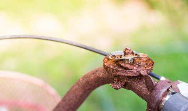 an old broken rusty bike