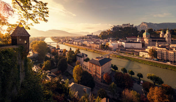 istock early morning sunsrise in salzburg 856492246