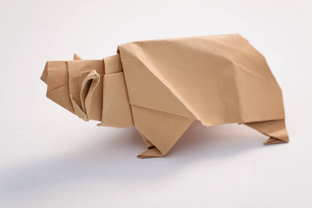 istock Grizzly bear origami 856600488