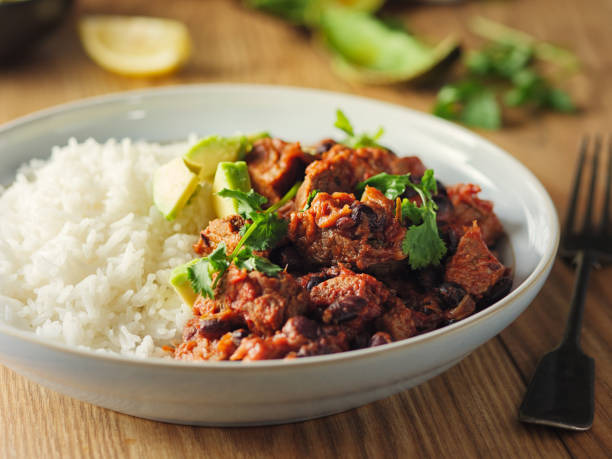 chili - chili food bowl ready to eat fotografías e imágenes de stock