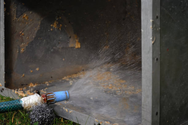 istock Washing Metal Box 856634668