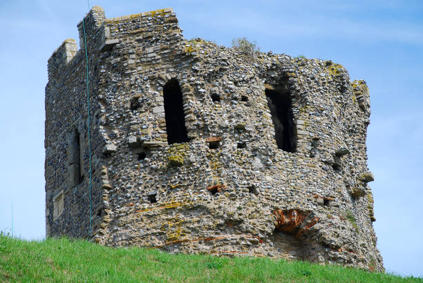 istock The Roman lighthouse at Dover Castle 856653356