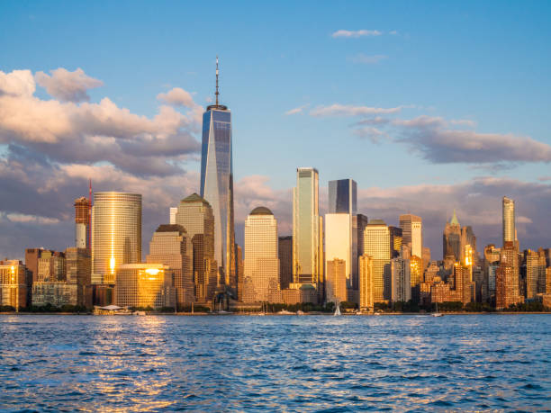 istock View of evening Manhattan in twilight 856736116