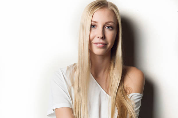 istock Portrait of a beautiful woman 856757318