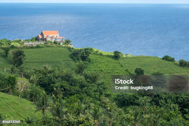 圧延の丘、Ivatan 島バタネス州 Vayang からの眺め - ストックフォト・写真素材...