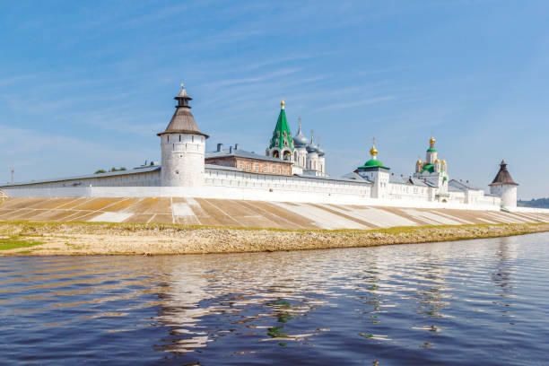 Holy Trinity Makaryevsky Zheltovodsky monastery from the south-west side