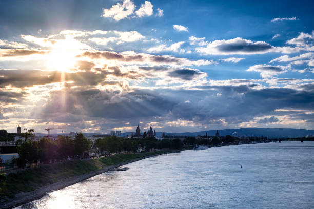 As you stroll or take the bicycle along the right side banks of the river rhine you come across many beautiful views of the city of Mainz.
