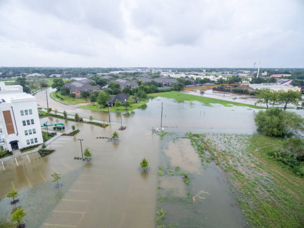 Flooded streets during Hurricane Harvey Flooded streets during Hurricane Harvey near Houston Texas superstorm stock pictures, royalty-free photos & images