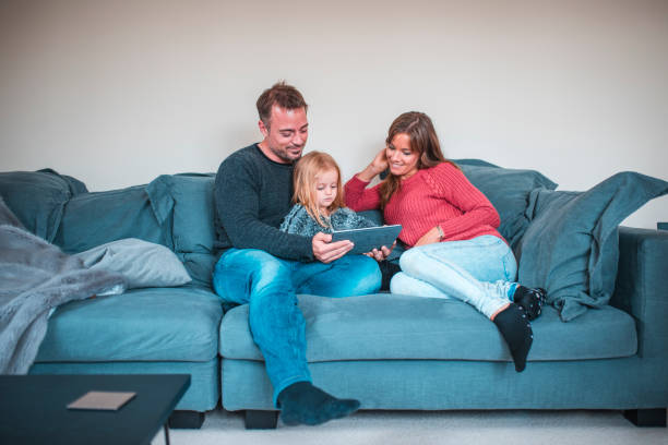 istock Family time on the sofa 857079134