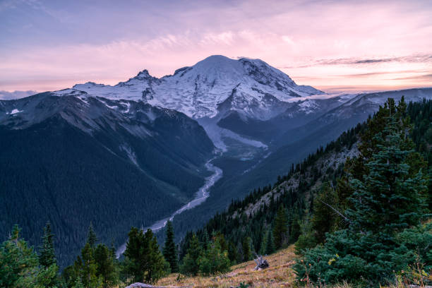 istock Mount Rainier National Park At Sunset 857106774