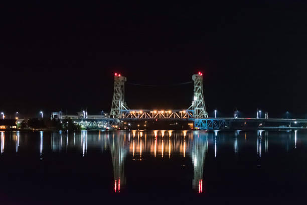 istock The Portage Lake Lift Bridge 857156542