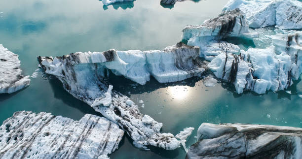 istock Icebergs In Jokulsarlon Glacier Lagoon 857285416