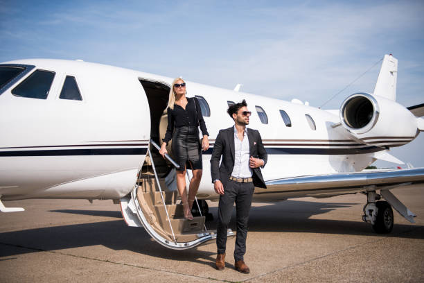 istock Couple at the airport 857324140