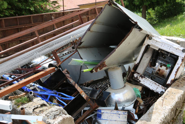 istock Dump of ferrous materials in anti-pollution recycling 857340856