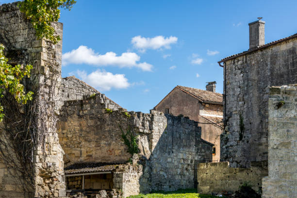 istock The medieval town of  Saint-Emilion 857404450