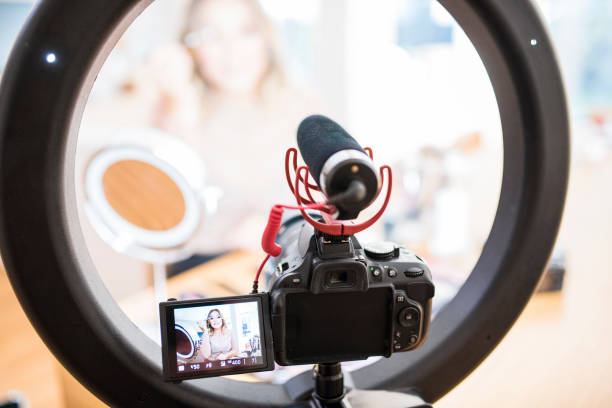 istock Vlogger reviewing make up products 857473746