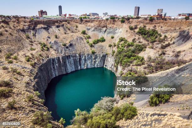 Kimberley Big Hole Stock Photo - Download Image Now - South Africa, Kimberley, Diamond - Gemstone