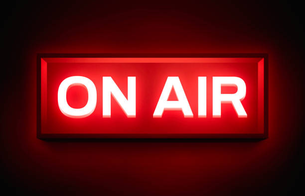 na powietrzu świecące znak - studio stock illustrations