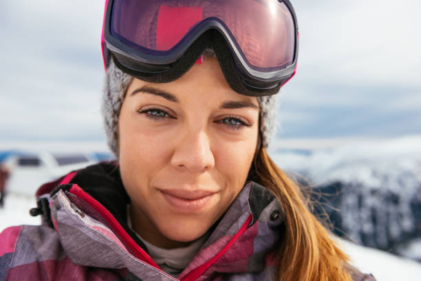 istock Cute skier girl 857624496